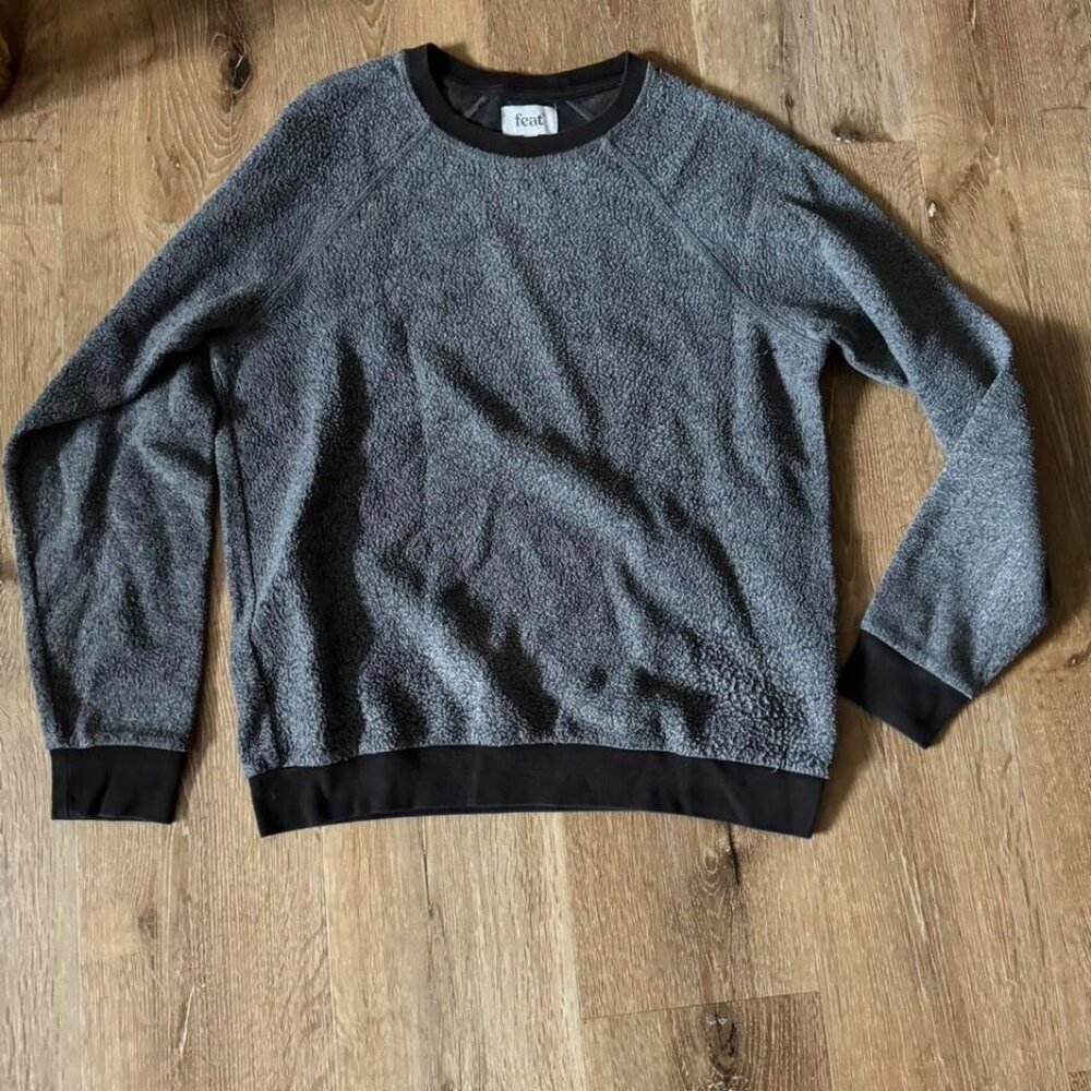 FEAT Gray Blanket‎ Blend Crew Neck Fleece Sweatshirt Size S